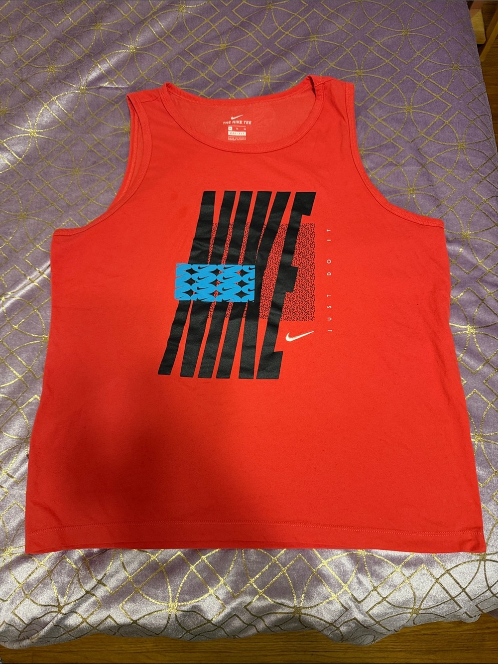 💥 MENS Nike Red Tank with Black and Blue Graphic
